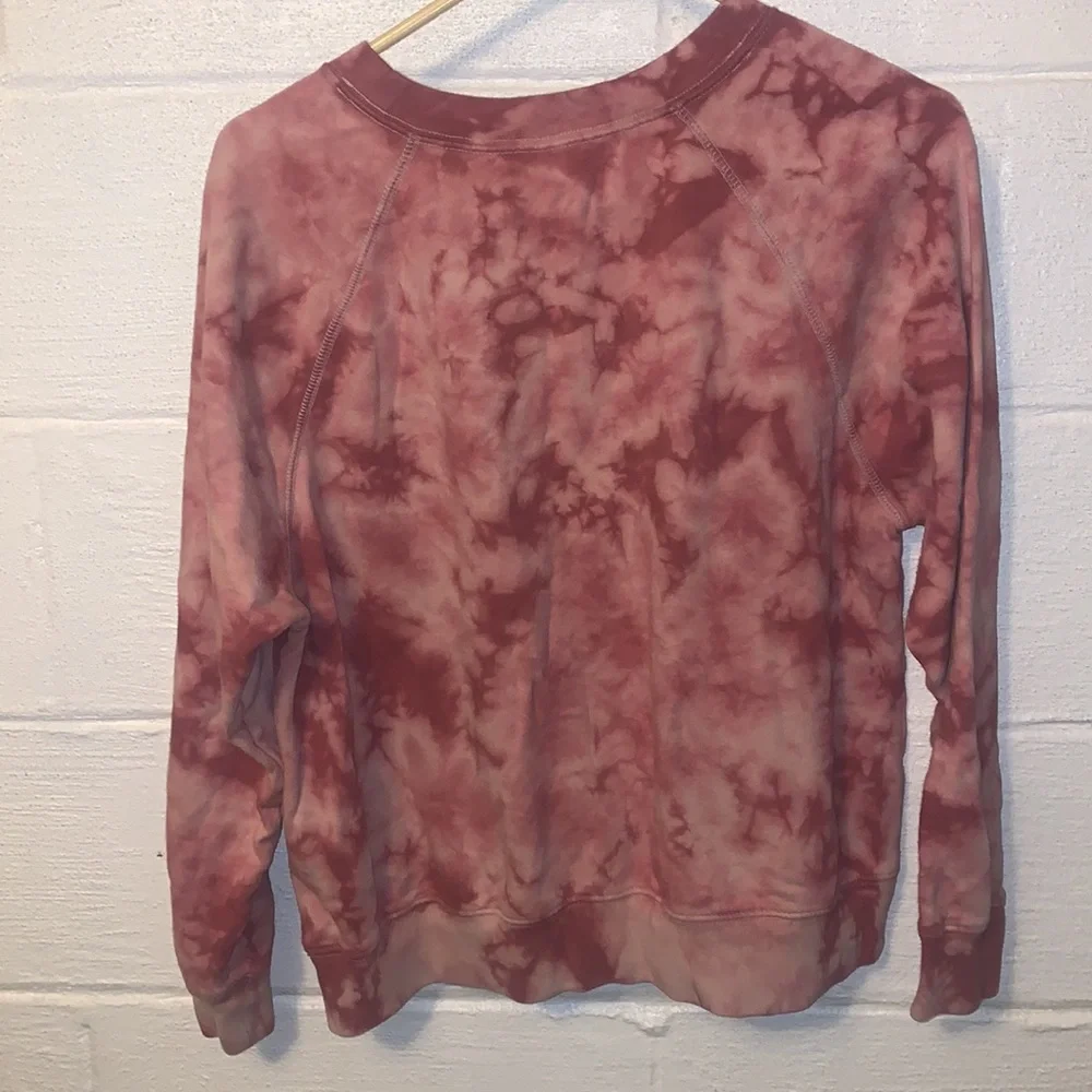 Old Navy Tie Dye Crew Neck Sweatshirt